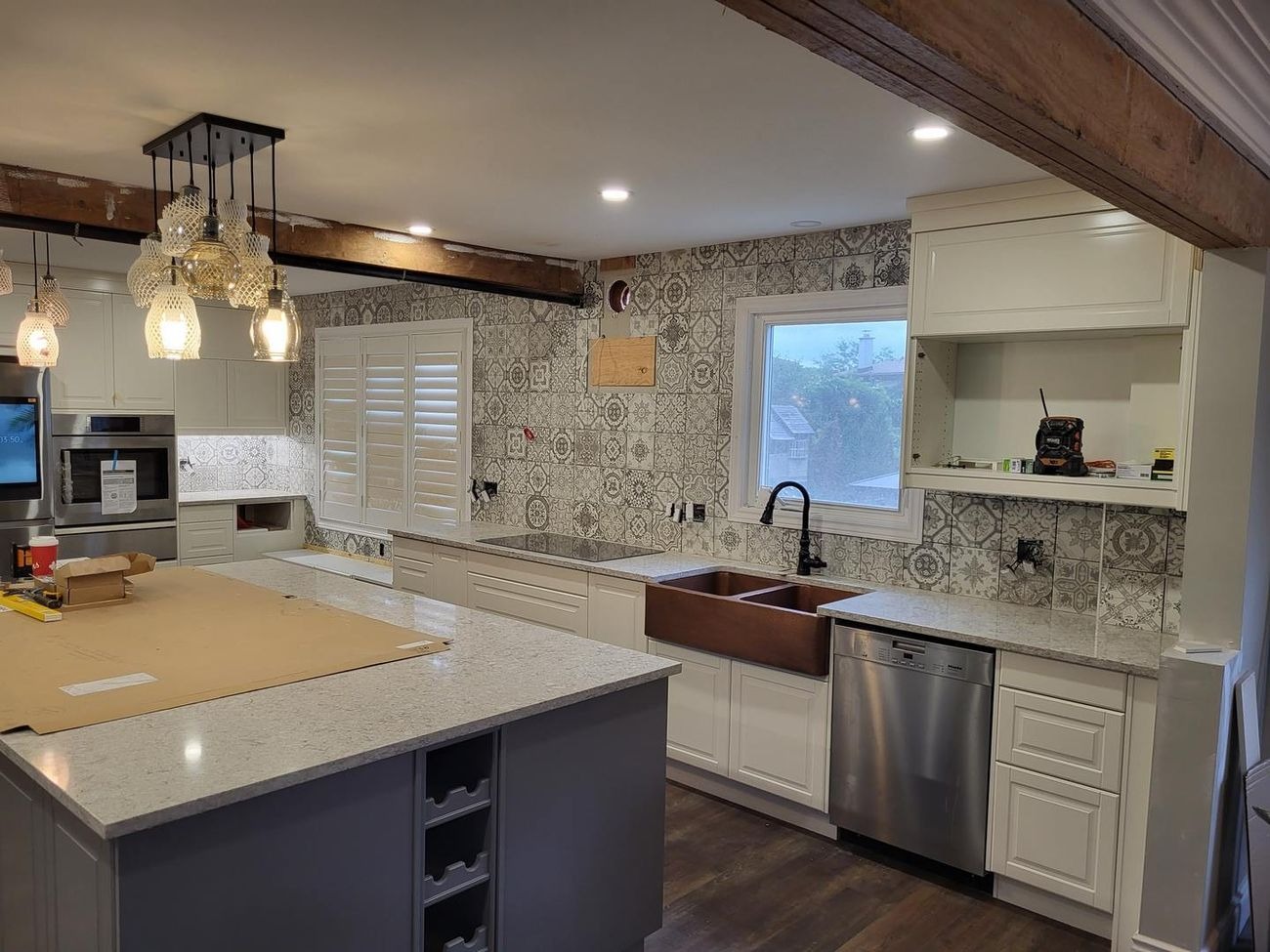 Wood-Beam Ceiling